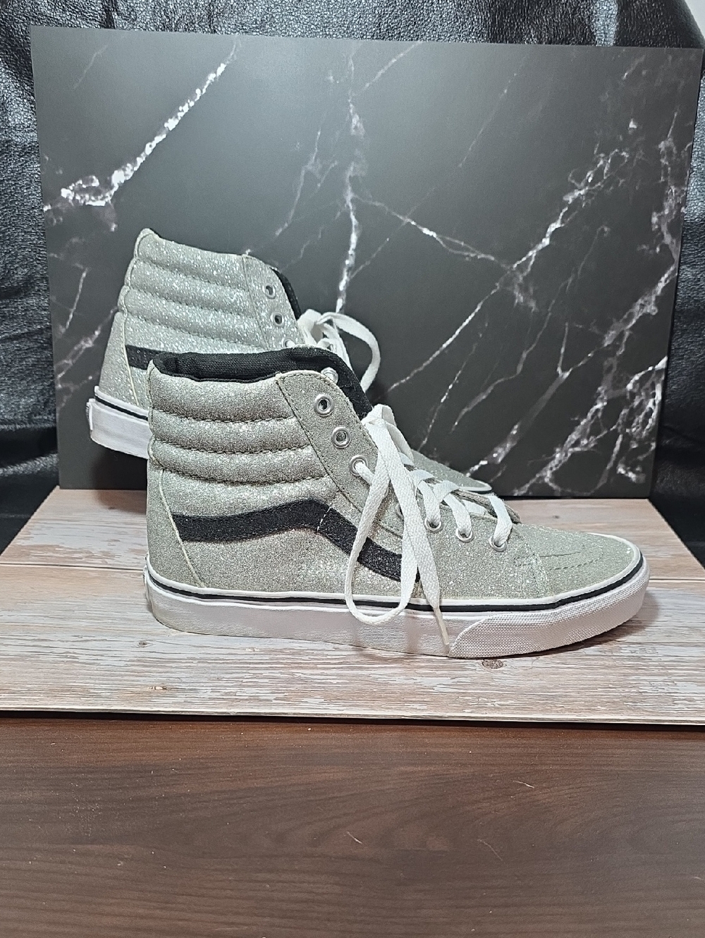 Womens Sz 8 Vans High-Top Glitter Sneakers in Silver with Black Side Stripe